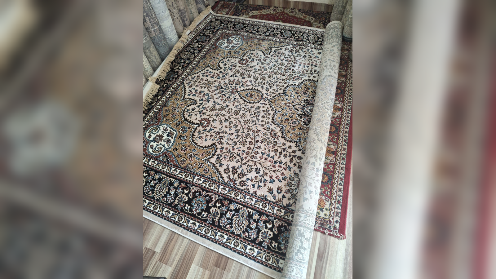 Kashmiri Rugs - Image 6